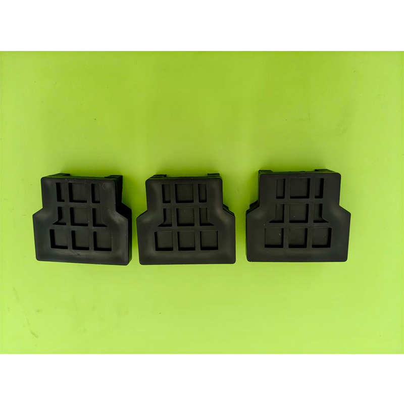 Bottom corner of PP material heavy-duty shelf