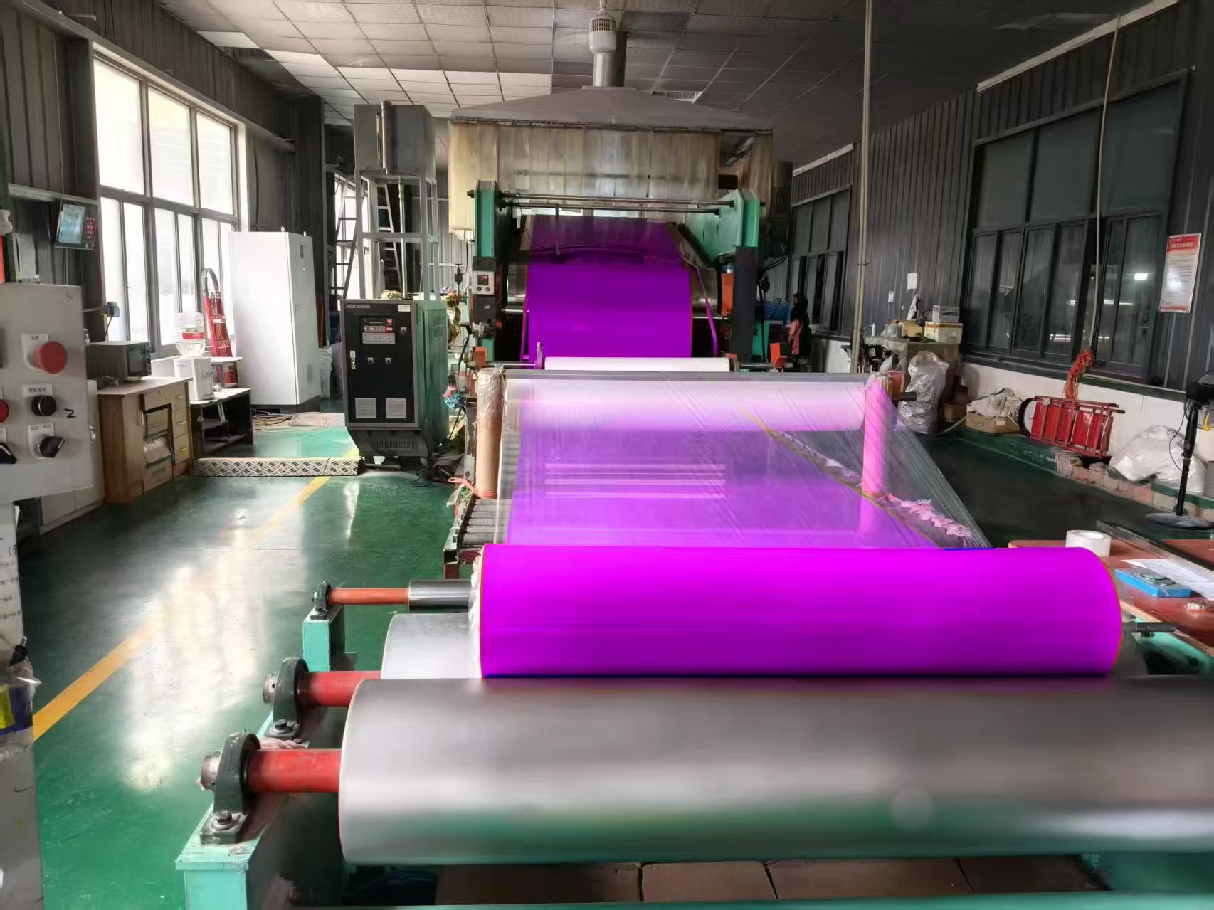 Low Odor | Superior Sealing | Versatile Applications