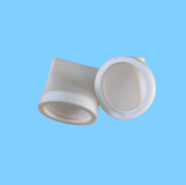 Quick-connect male connector protective sleeve