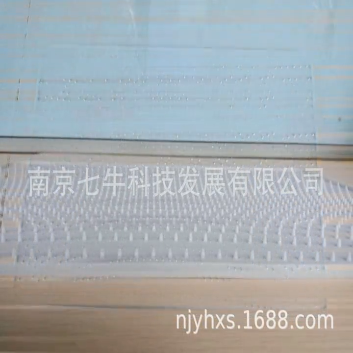 Cat pet silicone sand control mat allows pets to store good toilet habits. The manufacturer's new style is wear-resistant.
