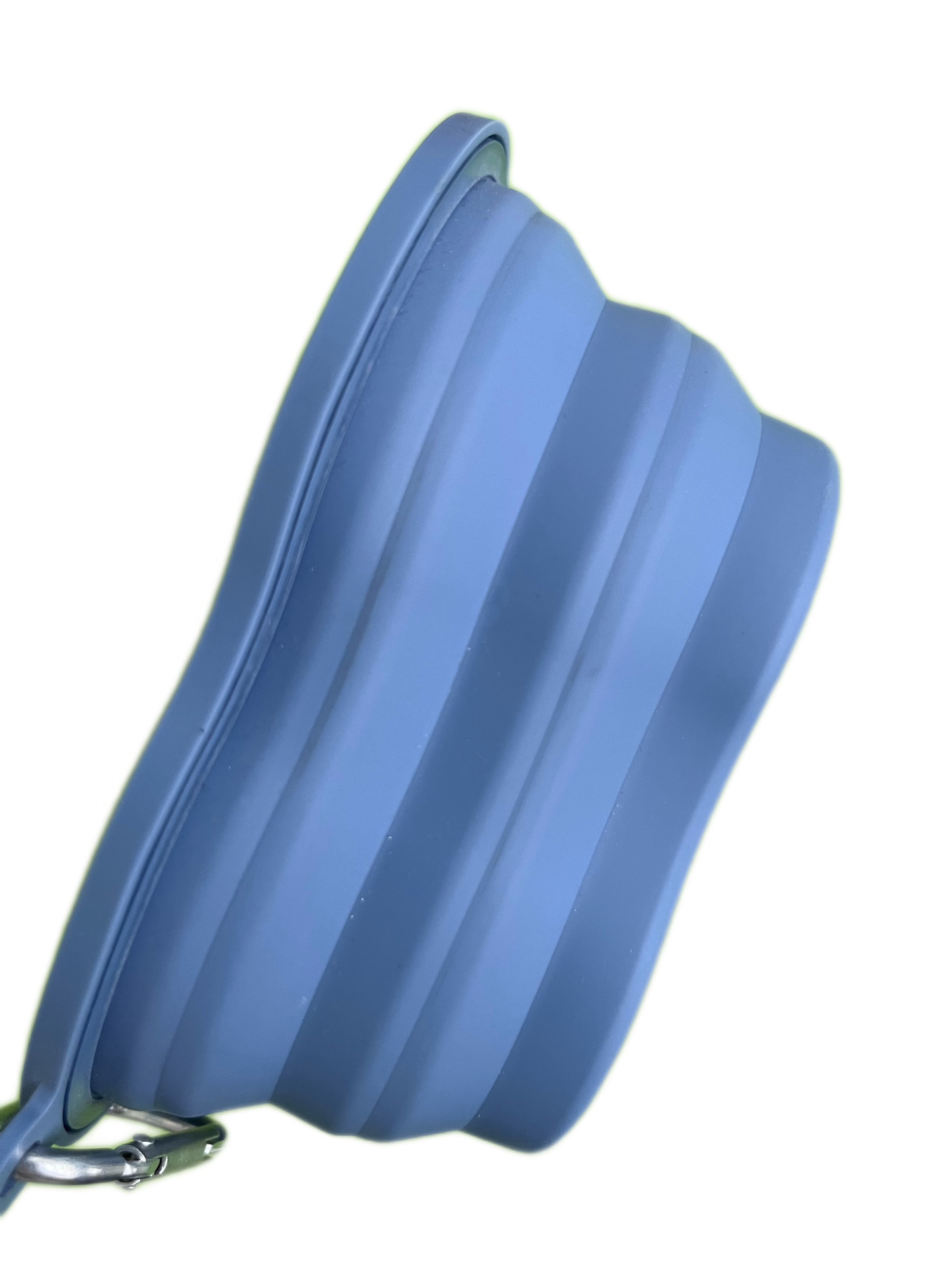  Factory Direct Sales Pet Bowl with Lock, Portable Foldable Silicone Bowl