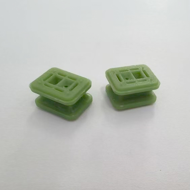 Automotive connector sheath, automotive sealing ring insert, silicone sealing ring